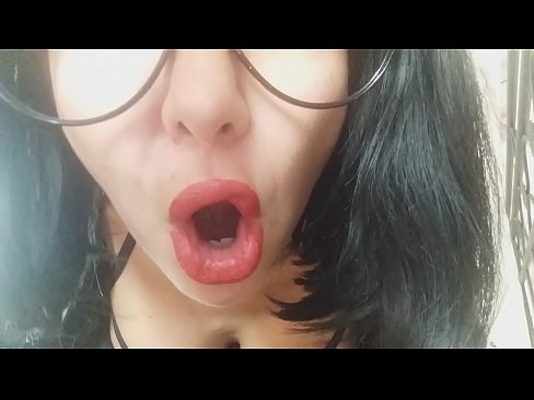 ❤️ Kara, via duonpatrino ne lasos vin iri al lernejo hodiaŭ... Mi bezonas vin tro multe... ️❌ Rusia porno ĉe eo.niceporn-tv.ru ❌
